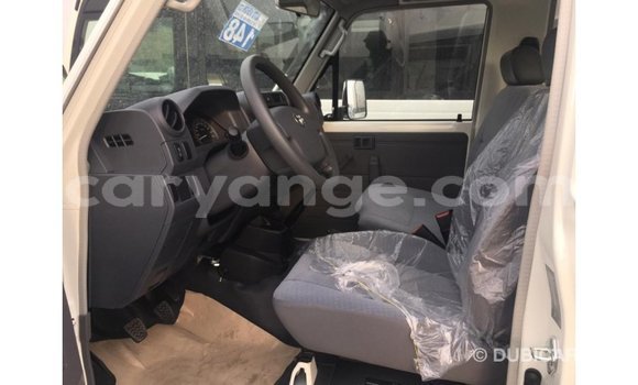 Buy Import Toyota Land Cruiser White Car in Import - Dubai in Namibia Buy Import Toyota Land Cruiser White Car in Import - Dubai in Namibia