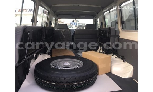 Buy Import Toyota Land Cruiser White Car in Import - Dubai in Namibia Buy Import Toyota Land Cruiser White Car in Import - Dubai in Namibia