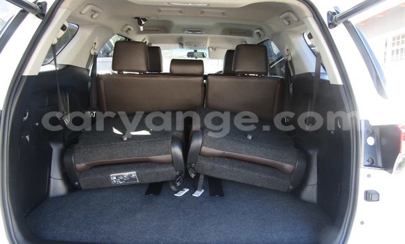 Buy Used Toyota Fortuner White Car in Bethanien in Karas Buy Used Toyota Fortuner White Car in Bethanien in Karas