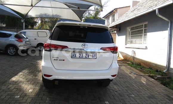 Buy Used Toyota Fortuner White Car in Bethanien in Karas Buy Used Toyota Fortuner White Car in Bethanien in Karas