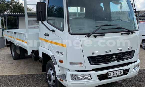 Buy Used Mitsubishi Spacestar White Car in Windhoek in Namibia Buy Used Mitsubishi Spacestar White Car in Windhoek in Namibia