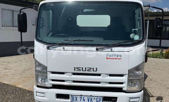 Buy Used Isuzu D–MAX White Car in Windhoek in Namibia Buy Used Isuzu D–MAX White Car in Windhoek in Namibia