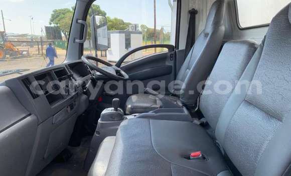 Buy Used Isuzu D–MAX White Car in Windhoek in Namibia Buy Used Isuzu D–MAX White Car in Windhoek in Namibia