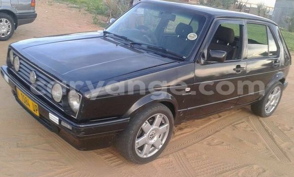 Buy Used Volkswagen Golf Black Car in Windhoek in Namibia Buy Used Volkswagen Golf Black Car in Windhoek in Namibia