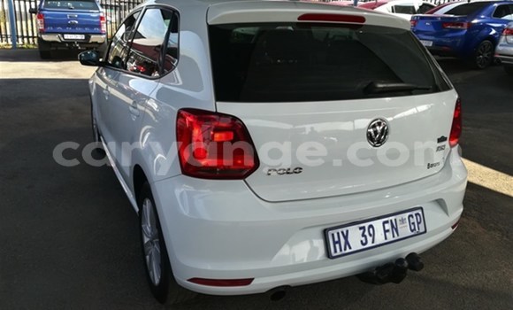 Buy Used Volkswagen Polo White Car in Kuisebmond in Erongo Buy Used Volkswagen Polo White Car in Kuisebmond in Erongo
