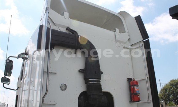 Buy Used Freightliner 90 Cum 500 White Truck in Windhoek in Namibia Buy Used Freightliner 90 Cum 500 White Truck in Windhoek in Namibia