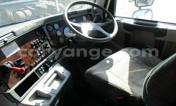 Buy Used Freightliner 90 Cum 500 White Truck in Windhoek in Namibia Buy Used Freightliner 90 Cum 500 White Truck in Windhoek in Namibia