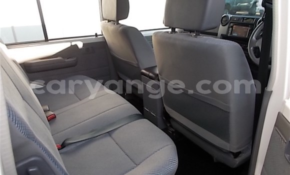 Acheter Occasion Voiture Toyota Land Cruiser Autre à Karasburg, Karas Acheter Occasion Voiture Toyota Land Cruiser Autre à Karasburg, Karas