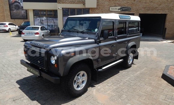 Buy Used Land Rover Defender Other Car in Kuisebmond in Erongo Buy Used Land Rover Defender Other Car in Kuisebmond in Erongo