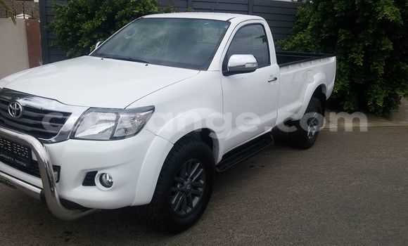 Buy Used Toyota Hilux White Car in Windhoek in Namibia Buy Used Toyota Hilux White Car in Windhoek in Namibia