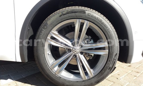 Acheter Occasion Voiture Volkswagen Tiguan Blanc à Gobabis, Omaheke Acheter Occasion Voiture Volkswagen Tiguan Blanc à Gobabis, Omaheke