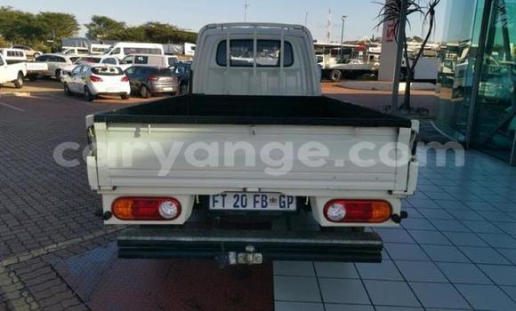 Buy Used Hyundai H1 White Car in Import - Dubai in Namibia Buy Used Hyundai H1 White Car in Import - Dubai in Namibia