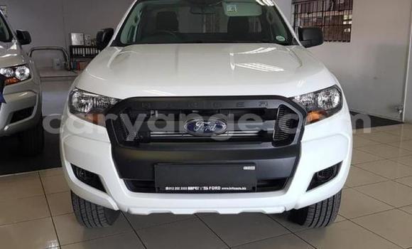 Acheter Occasion Voiture Ford Ranger Blanc à Import - Dubai, Namibie Acheter Occasion Voiture Ford Ranger Blanc à Import - Dubai, Namibie