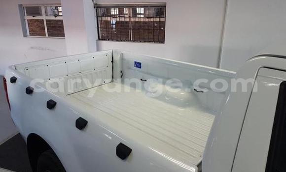 Acheter Occasion Voiture Ford Ranger Blanc à Import - Dubai, Namibie Acheter Occasion Voiture Ford Ranger Blanc à Import - Dubai, Namibie