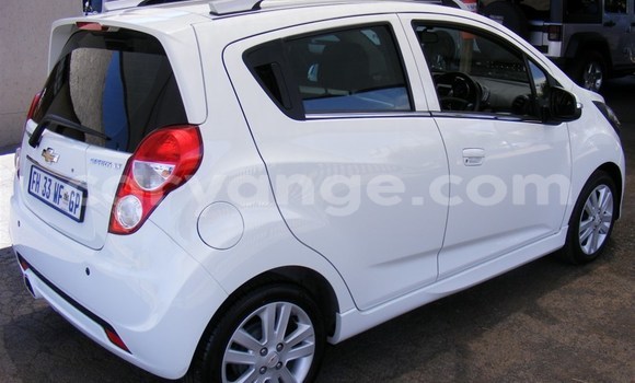 Buy Used Chevrolet Spark White Car in Gobabis in Omaheke Buy Used Chevrolet Spark White Car in Gobabis in Omaheke