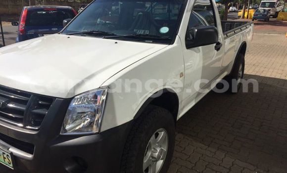Acheter Occasion Voiture Isuzu D–MAX Blanc à Windhoek, Namibie