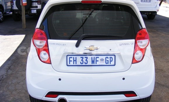 Buy Used Chevrolet Spark White Car in Gobabis in Omaheke Buy Used Chevrolet Spark White Car in Gobabis in Omaheke