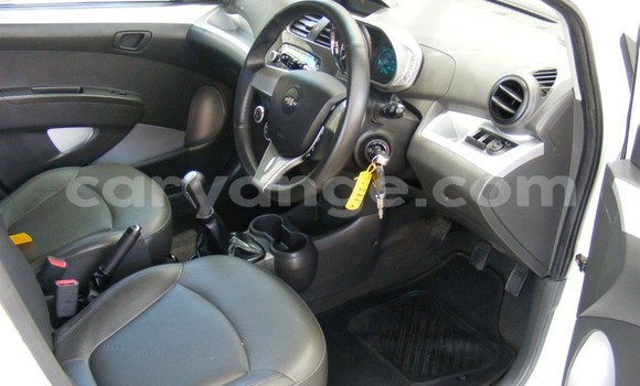 Buy Used Chevrolet Spark White Car in Gobabis in Omaheke Buy Used Chevrolet Spark White Car in Gobabis in Omaheke