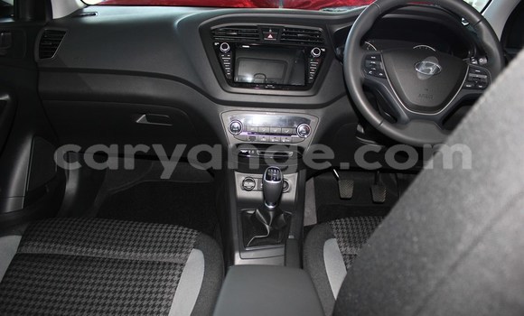 Acheter Occasion Voiture Hyundai I20 Blanc à Gobabis, Omaheke Acheter Occasion Voiture Hyundai I20 Blanc à Gobabis, Omaheke