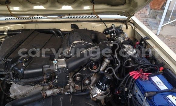 Acheter Occasion Voiture Toyota Land Cruiser Beige à Windhoek, Namibie Acheter Occasion Voiture Toyota Land Cruiser Beige à Windhoek, Namibie