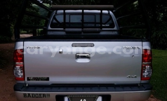 Acheter Occasion Voiture Toyota Hilux Gris à Windhoek, Namibie Acheter Occasion Voiture Toyota Hilux Gris à Windhoek, Namibie