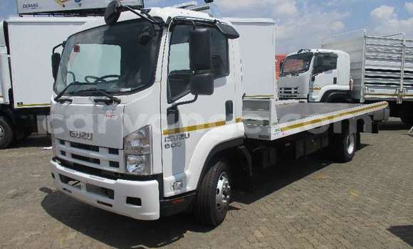 Buy Used Isuzu FTR 850 White Truck in Windhoek in Namibia
