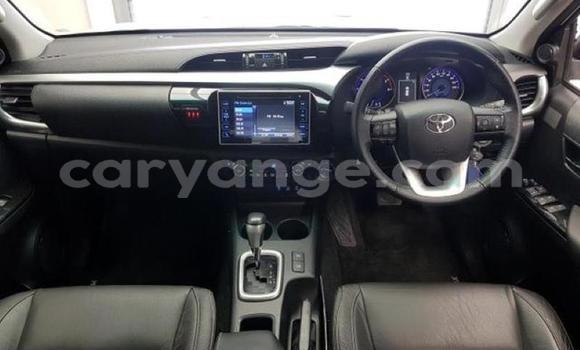 Buy Used Toyota Hilux White Car in Windhoek in Namibia Buy Used Toyota Hilux White Car in Windhoek in Namibia