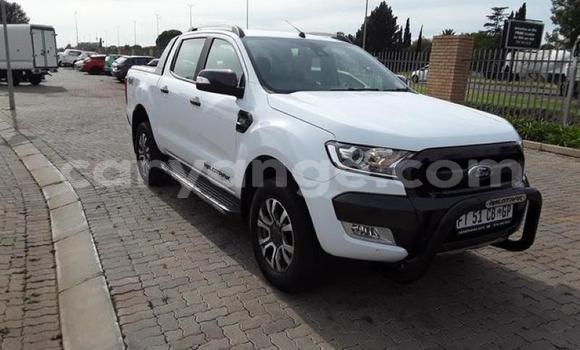 Buy Used Toyota Hilux White Car in Windhoek in Namibia Buy Used Toyota Hilux White Car in Windhoek in Namibia