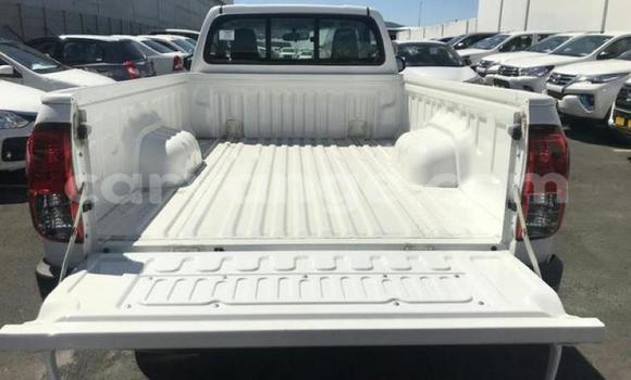 Buy Used Toyota Hilux White Car in Windhoek in Namibia Buy Used Toyota Hilux White Car in Windhoek in Namibia