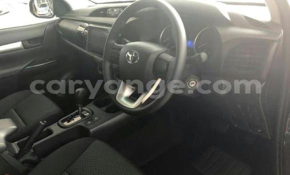 Buy Used Toyota Hilux White Car in Windhoek in Namibia Buy Used Toyota Hilux White Car in Windhoek in Namibia