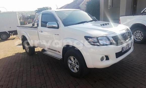 Buy Used Toyota Hilux White Car in Windhoek in Namibia Buy Used Toyota Hilux White Car in Windhoek in Namibia