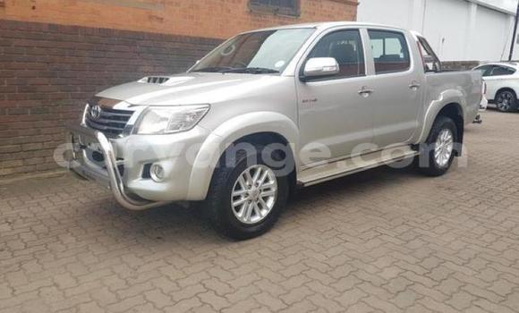 Buy Used Toyota Hilux White Car in Windhoek in Namibia Buy Used Toyota Hilux White Car in Windhoek in Namibia