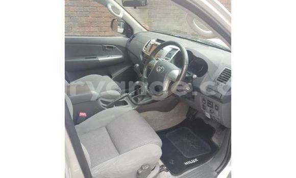 Buy Used Toyota Hilux White Car in Windhoek in Namibia Buy Used Toyota Hilux White Car in Windhoek in Namibia