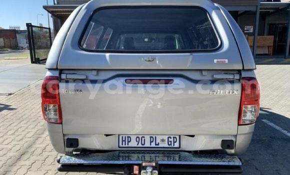 Buy Used Toyota Hilux Silver Car in Warmbad in Karas Buy Used Toyota Hilux Silver Car in Warmbad in Karas