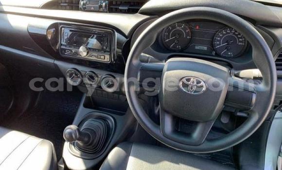Buy Used Toyota Hilux Silver Car in Warmbad in Karas Buy Used Toyota Hilux Silver Car in Warmbad in Karas