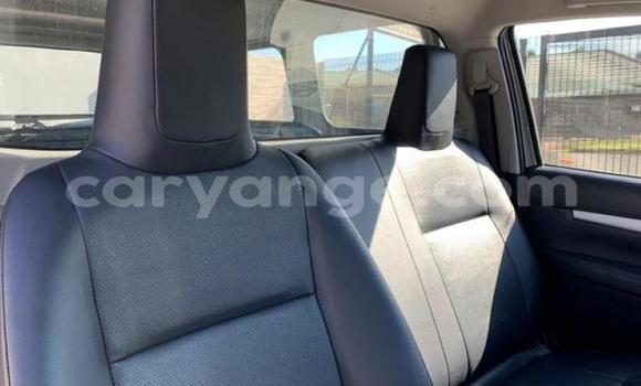 Buy Used Toyota Hilux Silver Car in Warmbad in Karas Buy Used Toyota Hilux Silver Car in Warmbad in Karas