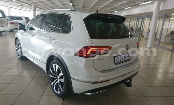 Acheter Occasion Voiture Volkswagen Tiguan Blanc à Gobabis, Omaheke Acheter Occasion Voiture Volkswagen Tiguan Blanc à Gobabis, Omaheke