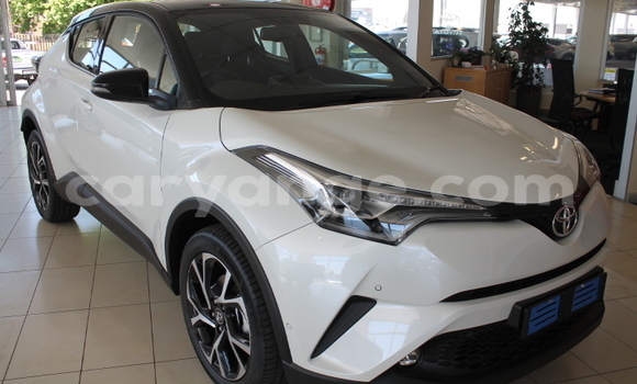 Buy Used Toyota C-HR White Car in Gobabis in Omaheke Buy Used Toyota C-HR White Car in Gobabis in Omaheke