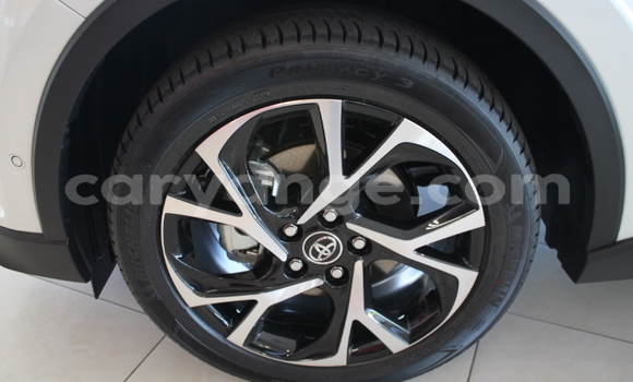 Buy Used Toyota C-HR White Car in Gobabis in Omaheke Buy Used Toyota C-HR White Car in Gobabis in Omaheke