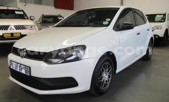 Acheter Occasion Voiture Volkswagen Polo Blanc à Windhoek, Namibie Acheter Occasion Voiture Volkswagen Polo Blanc à Windhoek, Namibie