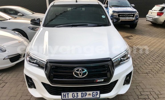 Acheter Occasion Voiture Toyota Hilux Blanc à Gobabis, Omaheke Acheter Occasion Voiture Toyota Hilux Blanc à Gobabis, Omaheke