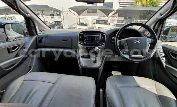 Buy Used Hyundai H1 White Car in Gobabis in Omaheke Buy Used Hyundai H1 White Car in Gobabis in Omaheke