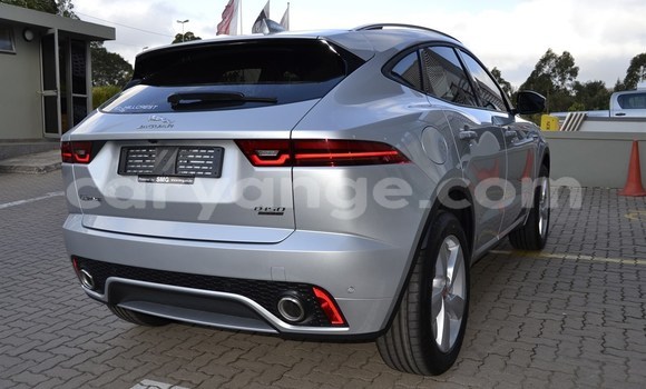 Acheter Occasion Voiture Jaguar F-Pace Autre à Gobabis, Omaheke Acheter Occasion Voiture Jaguar F-Pace Autre à Gobabis, Omaheke