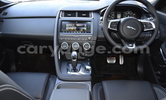 Acheter Occasion Voiture Jaguar F-Pace Autre à Gobabis, Omaheke Acheter Occasion Voiture Jaguar F-Pace Autre à Gobabis, Omaheke