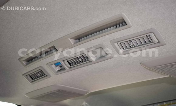 Acheter Import Voiture Toyota 4Runner Blanc à Import - Dubai, Namibie Acheter Import Voiture Toyota 4Runner Blanc à Import - Dubai, Namibie