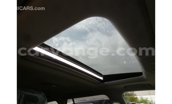 Acheter Import Voiture Toyota Land Cruiser Noir à Import - Dubai, Namibie Acheter Import Voiture Toyota Land Cruiser Noir à Import - Dubai, Namibie