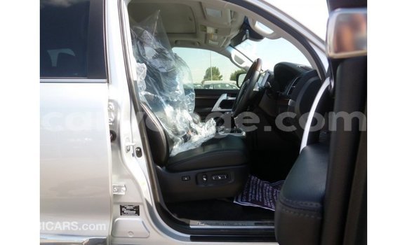 Acheter Import Voiture Toyota Land Cruiser Autre à Import - Dubai, Namibie Acheter Import Voiture Toyota Land Cruiser Autre à Import - Dubai, Namibie