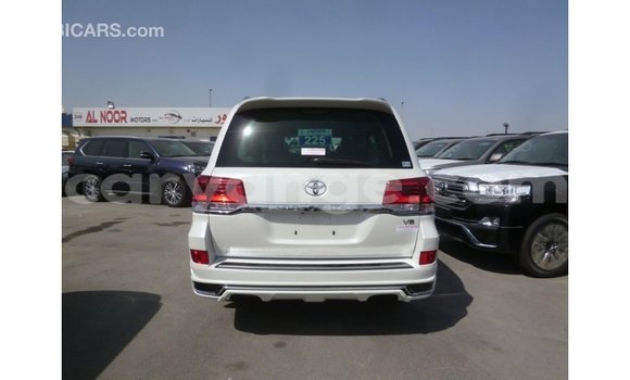 Buy Import Toyota Land Cruiser White Car in Import - Dubai in Namibia Buy Import Toyota Land Cruiser White Car in Import - Dubai in Namibia