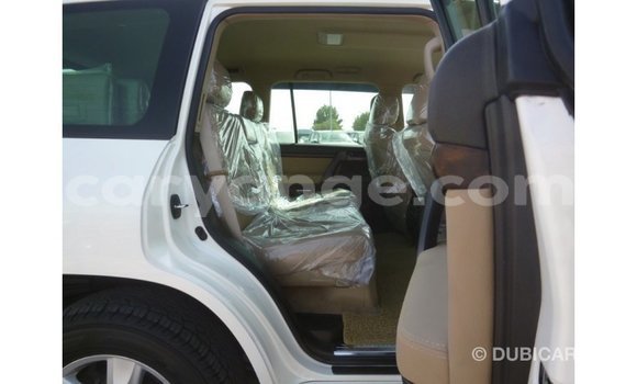 Buy Import Toyota Land Cruiser White Car in Import - Dubai in Namibia Buy Import Toyota Land Cruiser White Car in Import - Dubai in Namibia