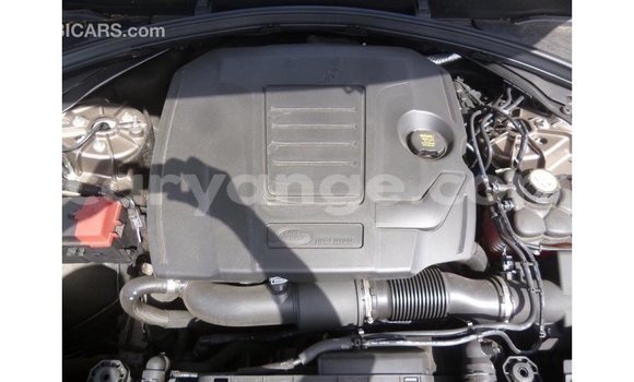 Acheter Import Voiture Land Rover Range Rover Marron à Import - Dubai, Namibie Acheter Import Voiture Land Rover Range Rover Marron à Import - Dubai, Namibie